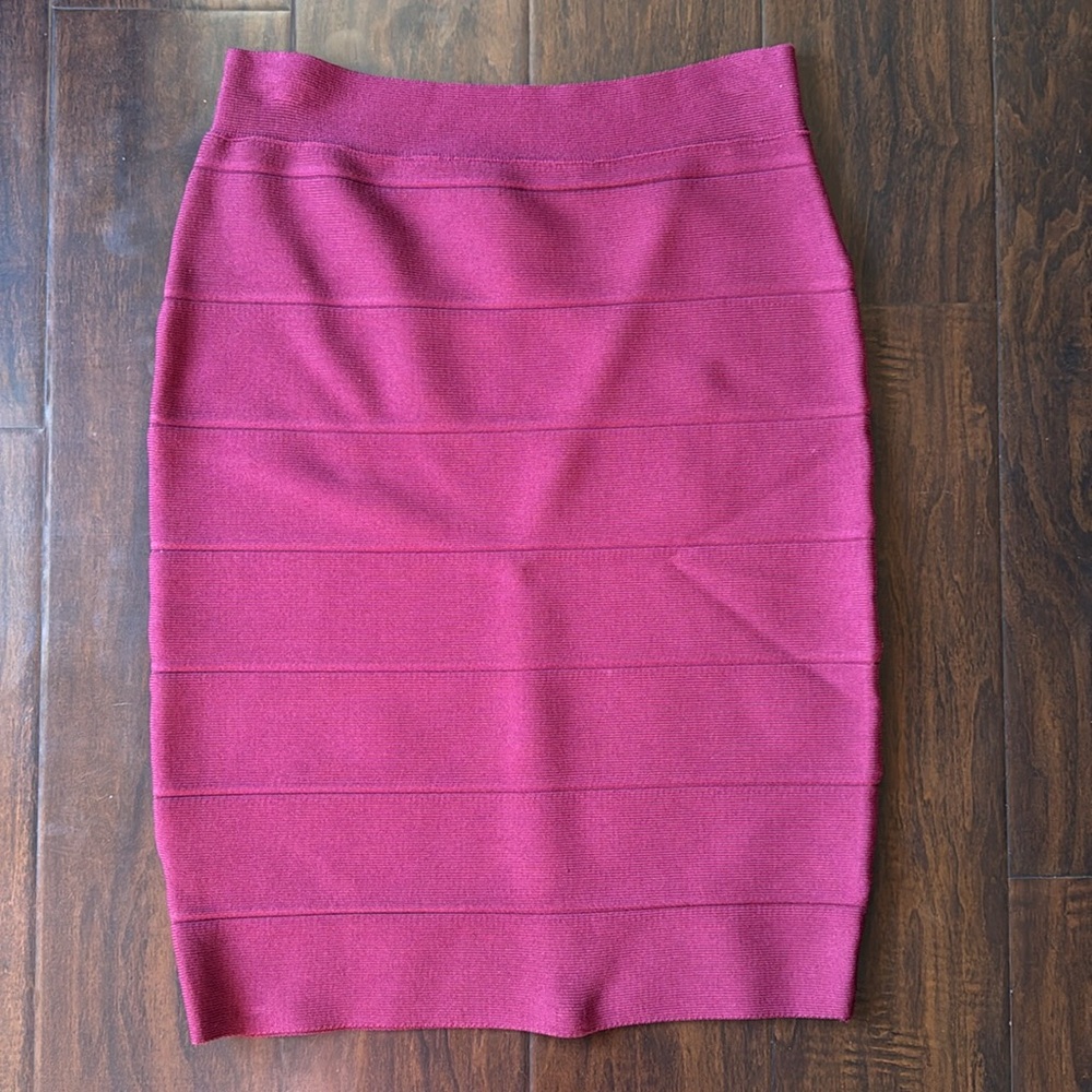 Romeo & Juliet Couture Burgundy Bandage Pencil Skirt